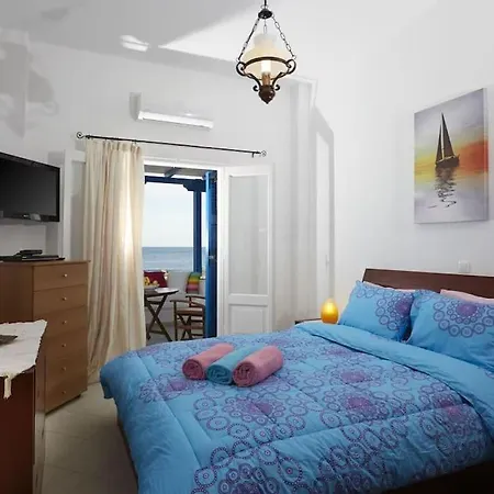 Alexandros House מונוליתוס