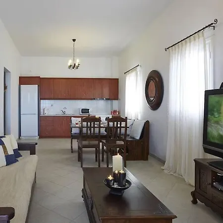 מלון Alexandros House